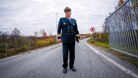Han blir forsvarsattaché i Russland