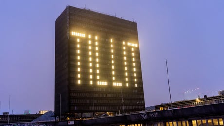 En pendling mellom kontroll og tillit