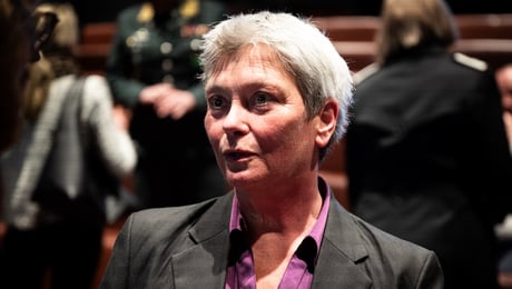 PST-sjefen med dronestikk til danskene: – Litt tidlig, kanskje?