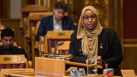 Regjeringen tar æren for forslag de var imot: – Ap må være ærlige