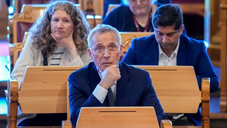 Stoltenberg slår tilbake mot Høyre: – Enda et hastevedtak som kan ha store konsekvenser