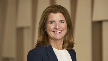 Seks nye år for skattedirektøren