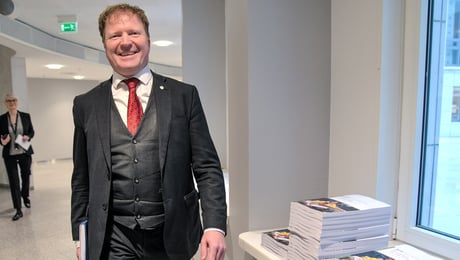 Spørsmål om E39 fikk frem statsrådens indre poet
