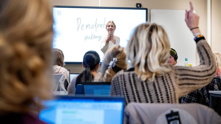 Lærere tør ikke si fra av frykt for ledere og eiere