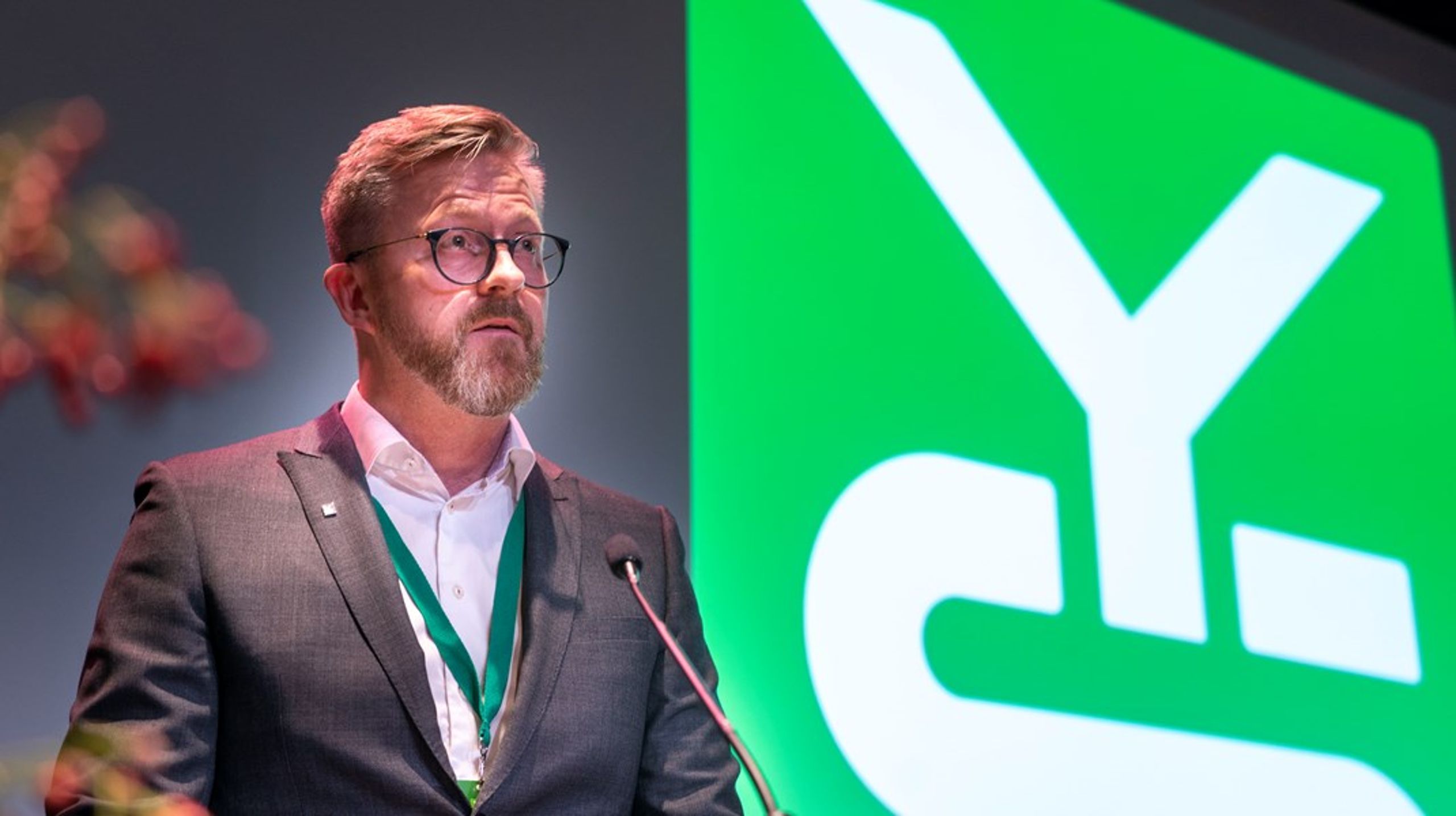 YS-leder Hans-Erik Skjæggerud er bekymret over de økende lønnsforskjellene. Arbeidstakerne må en rettferdig andel av verdiskapingen, slår han fast.