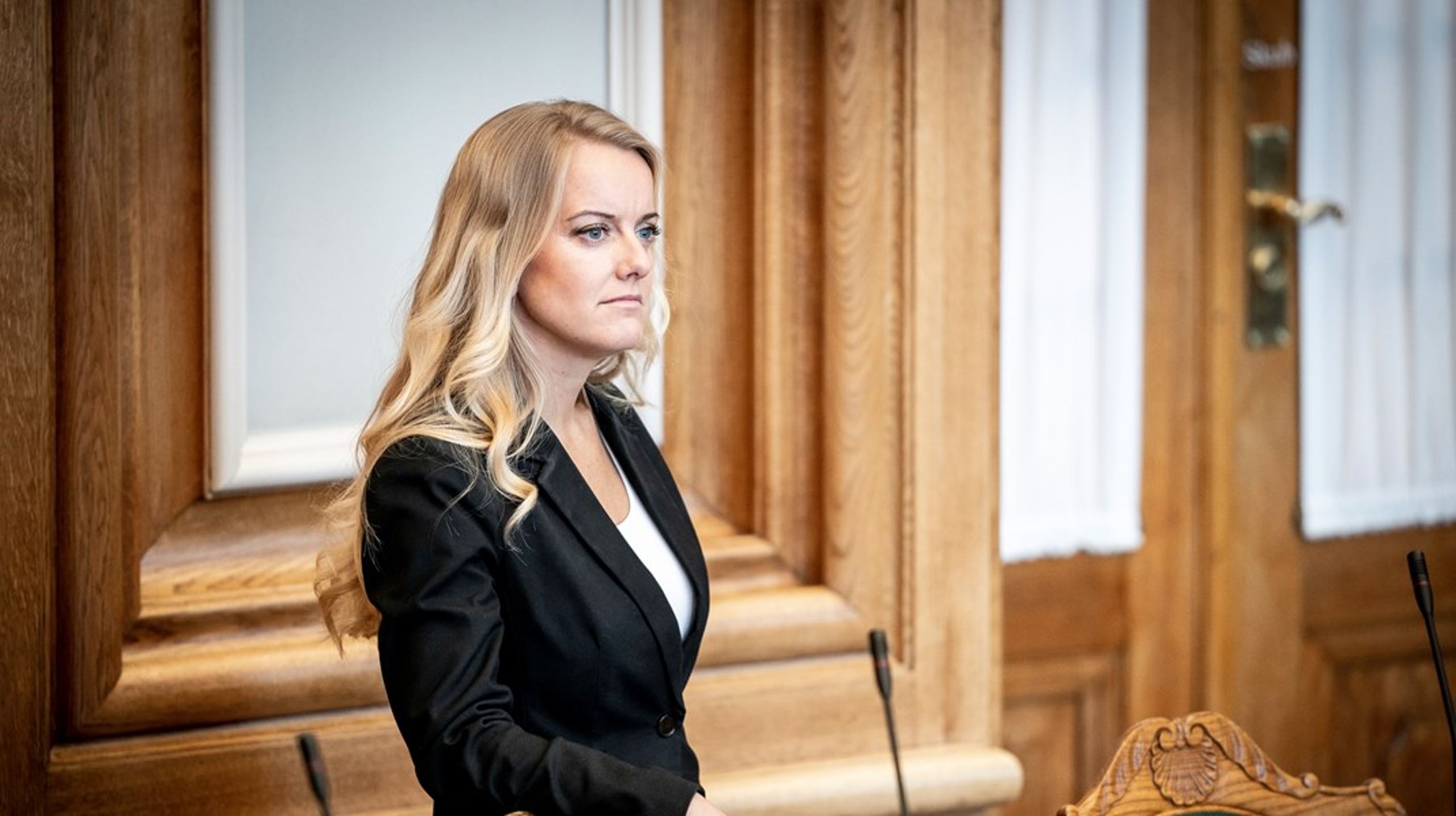 Kun to måneder etter at hun forlot politikken, har Pernille Vermund bestemt seg for å vende tilbake og redde partiet som hun selv stiftet i 2015.