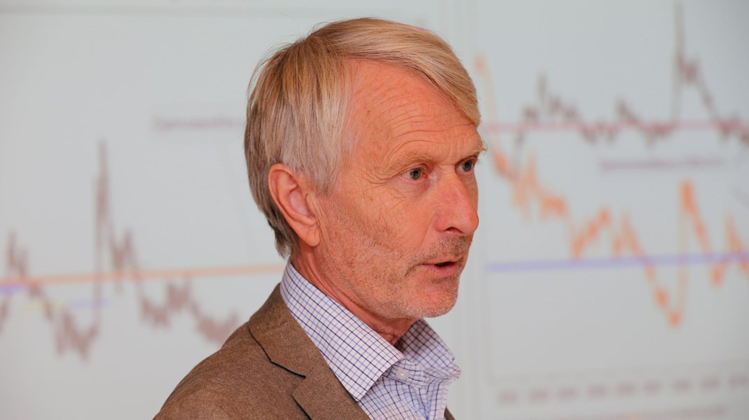 Lars E. Haartveit er sjeføkonom i hovedorganisasjonen Virke. På onsdag legger han frem årets andre konjunkturrapport.