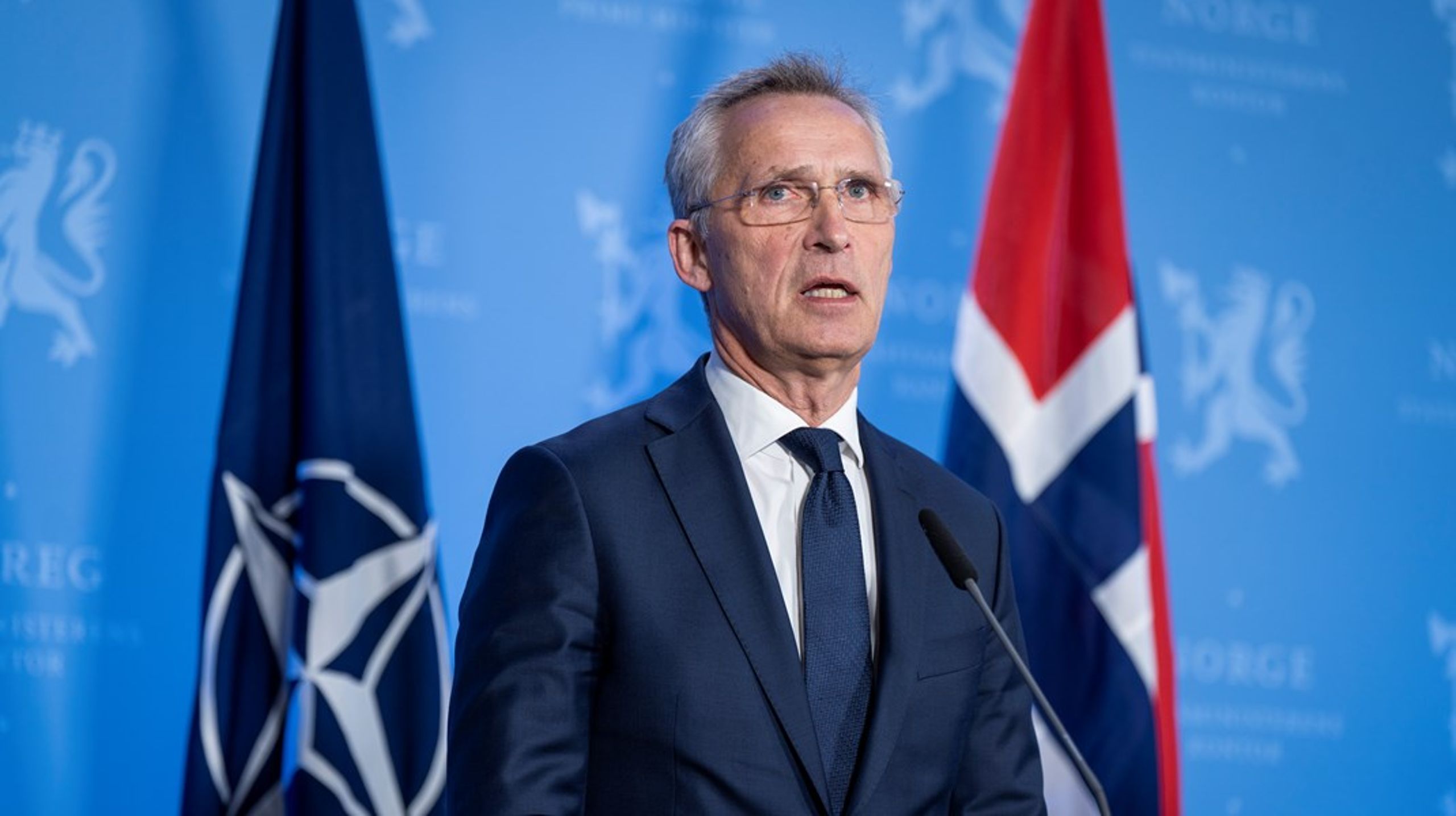 Norges tidligere statsminister Jens Stoltenberg fortsetter som generalsekretær i Nato frem til 1. oktober 2024. Det bekreftet forsvarsalliansen i en pressemelding tirsdag.