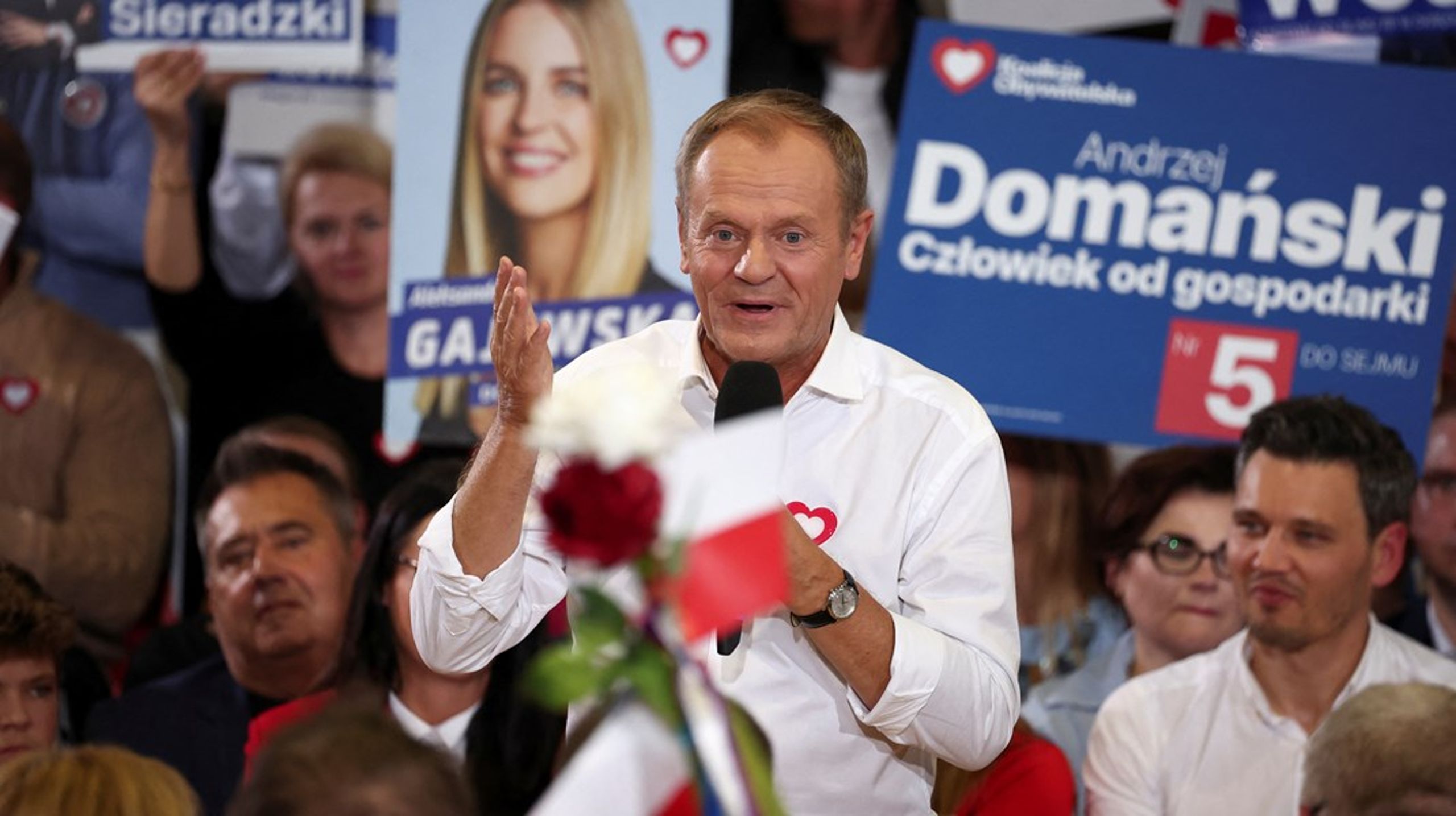 Donald Tusk, leder av det liberale partiet Borgerplattformen, ligger an til å bli ny statsminister i Polen.