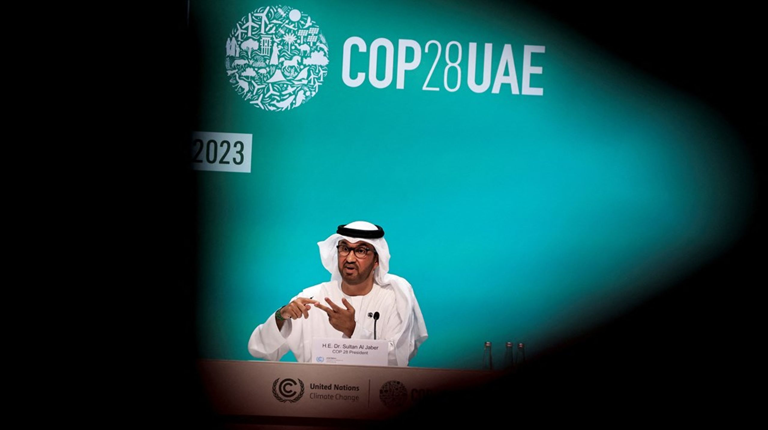 De forente arabiske emirater er vertskap for COP28, det 28. internasjonale klimatoppmøtet under FNs klimakonvensjon. Sultan Ahmad Al-Jaber leder forhandlingene.