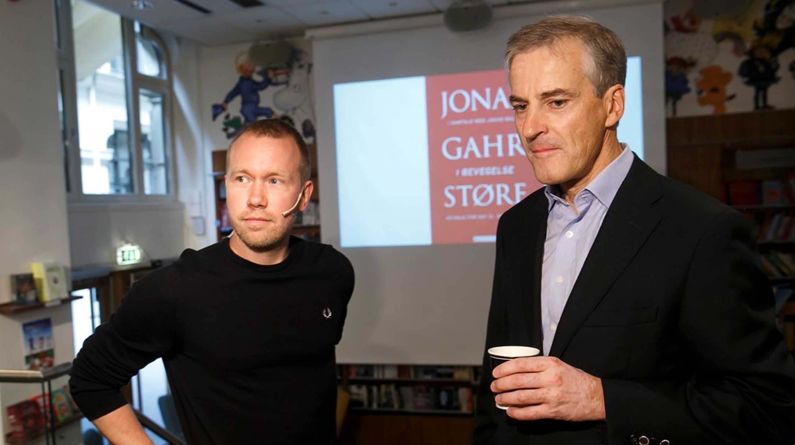 Jonas Bals vinner Eilert Sundt-prisen. I 2014 ga han ut boken "I bevegelse" sammen med Jonas Gahr Støre.
