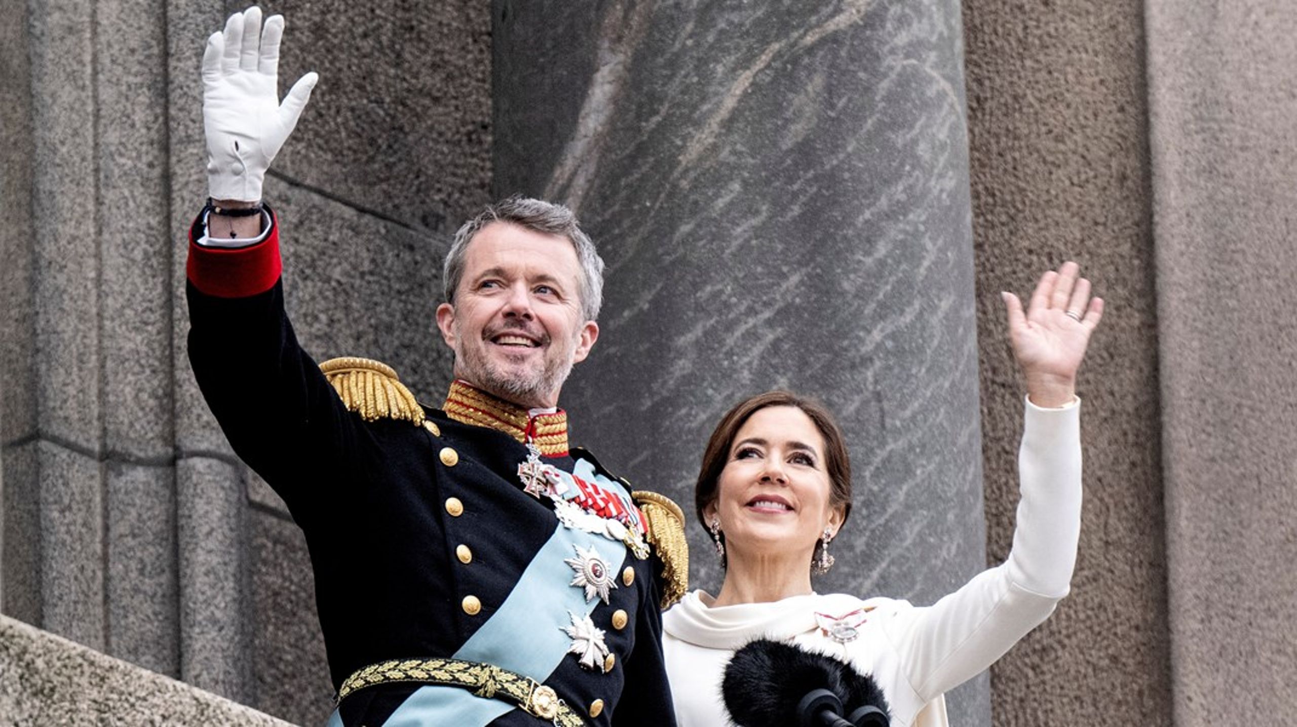 Kong Frederik X og dronning Mary er nå Danmarks kongepar.&nbsp;