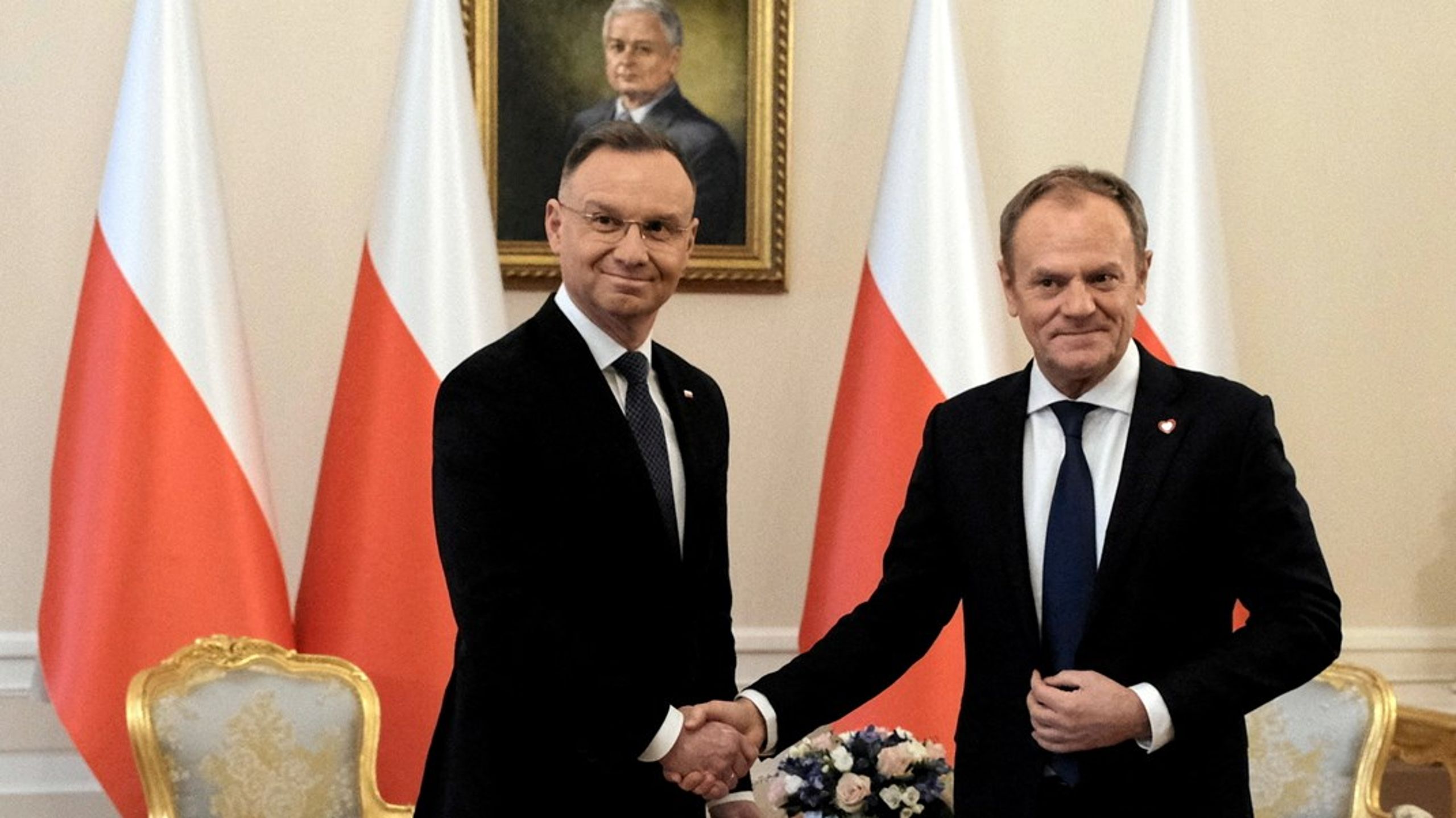 Polens president Andrzej Duda (t.v.) og statsminister Donald Tusk (t.h.)&nbsp;under et møte i det polske presidentpalasset i Warszawa i januar. Hverken Duda eller Tusk har tenkt å gjøre det lett for den andre i den kommende mandatperioden som Tusk nå står overfor.