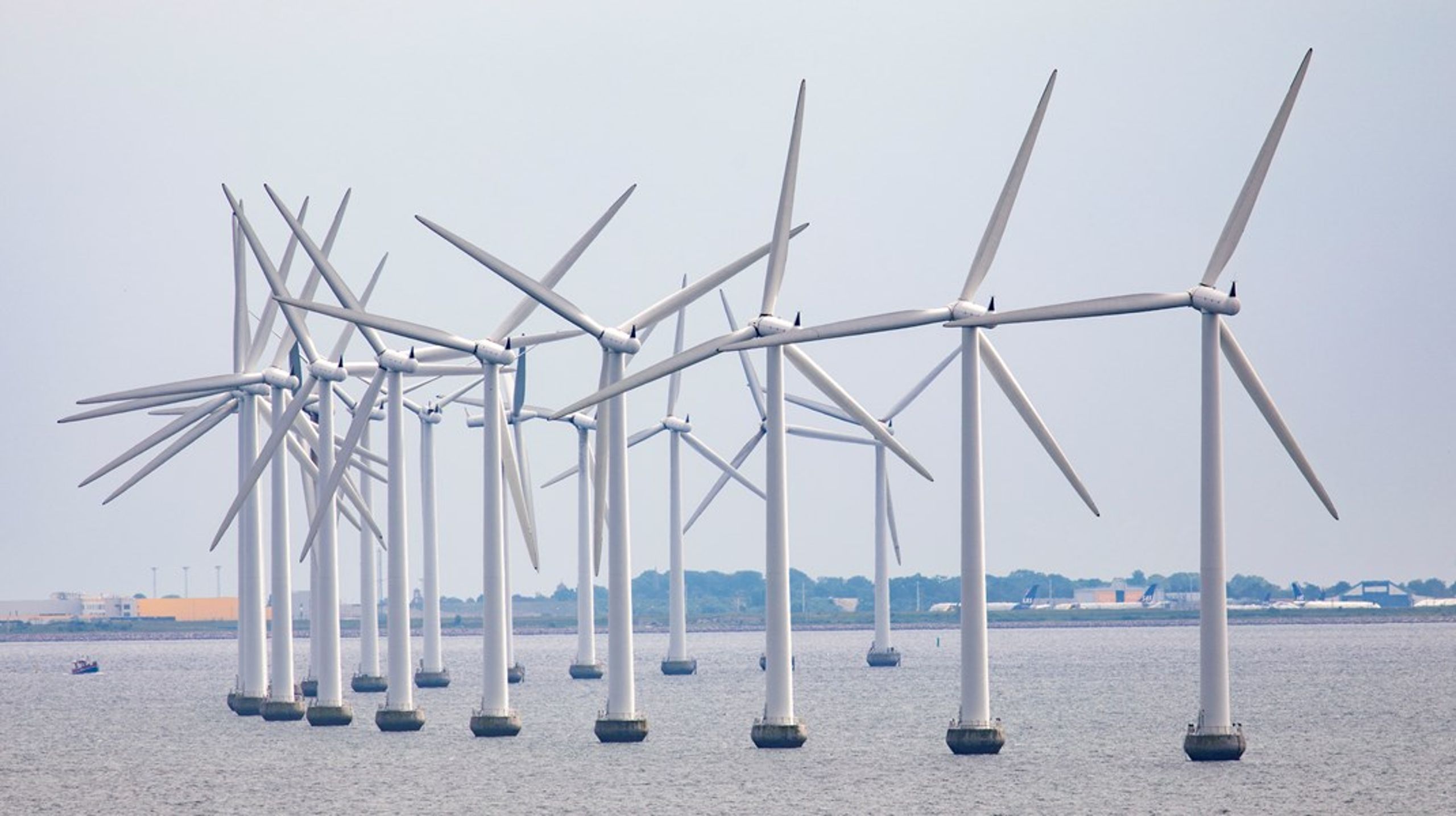 Vinden som blåser på steder som Nordsjøen og Øresund (bildet) kan gjøre at land som Danmark og Norge kan komme høyt oppe i et nytt energihierarki i det grønne Europa.&nbsp;