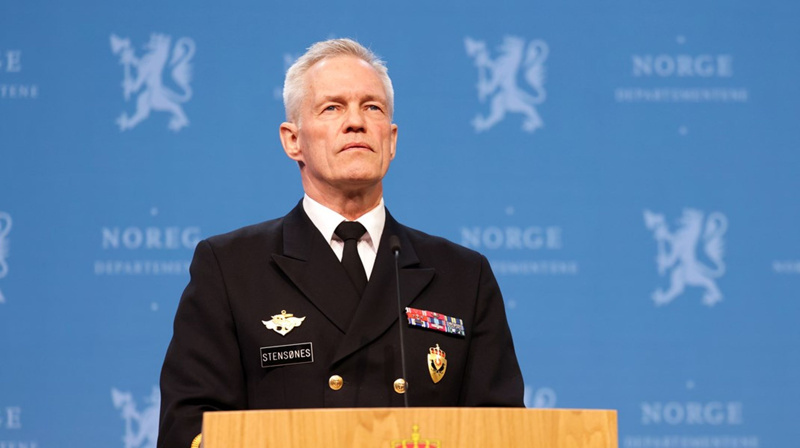 Sjef Etterretningstjenesten, Nils Andreas Stensønes, holder foredrag om E-tjenestens årlige trusselvurdering ved Oslo Militære Samfund mandag.