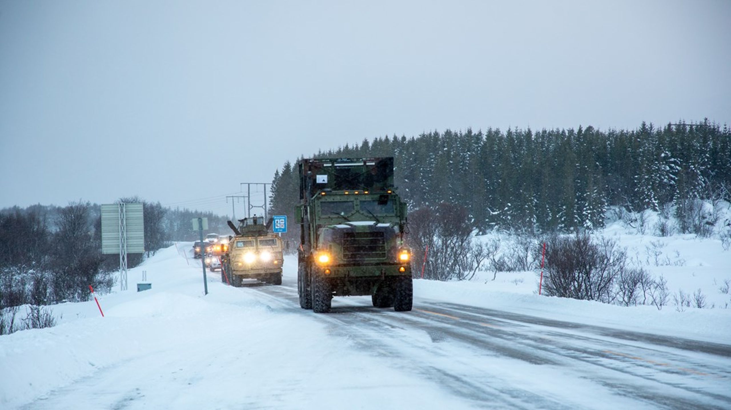 Amerikanske kjøretøy avbildet på Andøya i forbindelse med militærøvelsen Nordic Response.