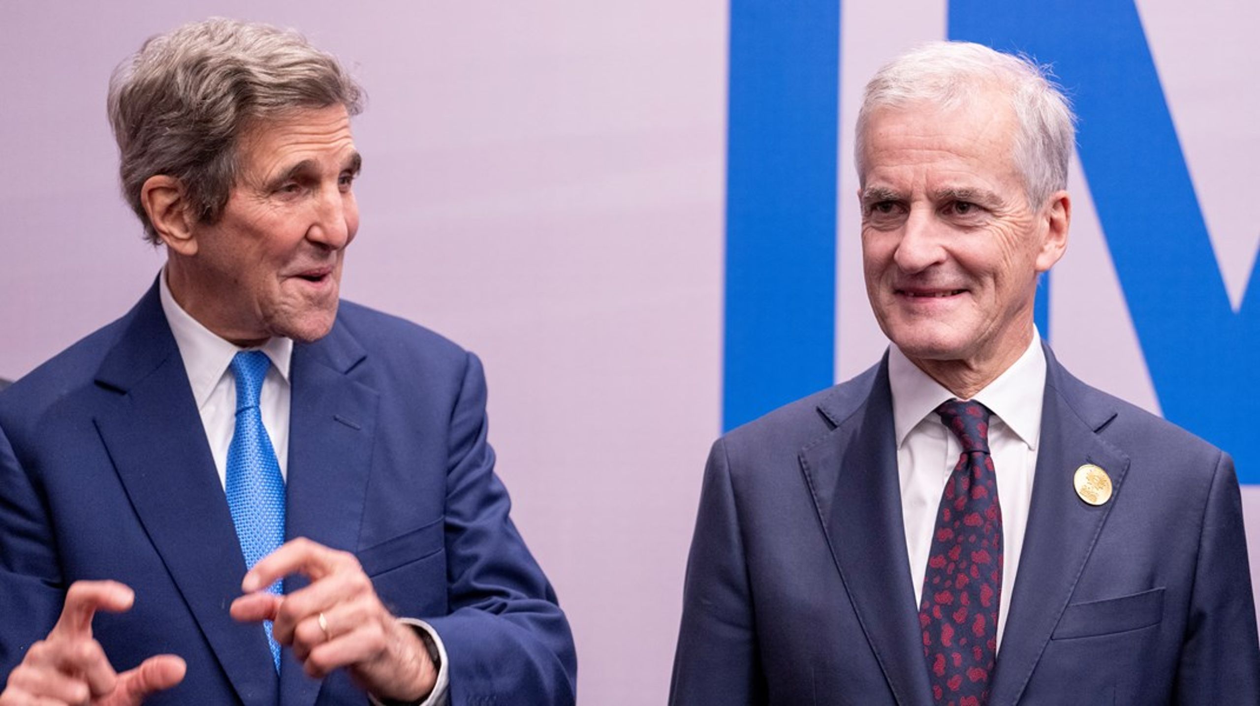 USAs klimautsending John Kerry og Norges statsminister Jonas Gahr Støre lanserte initiativet Global Shipping Challenge under klimatoppmøtet COP27 i Egypt.