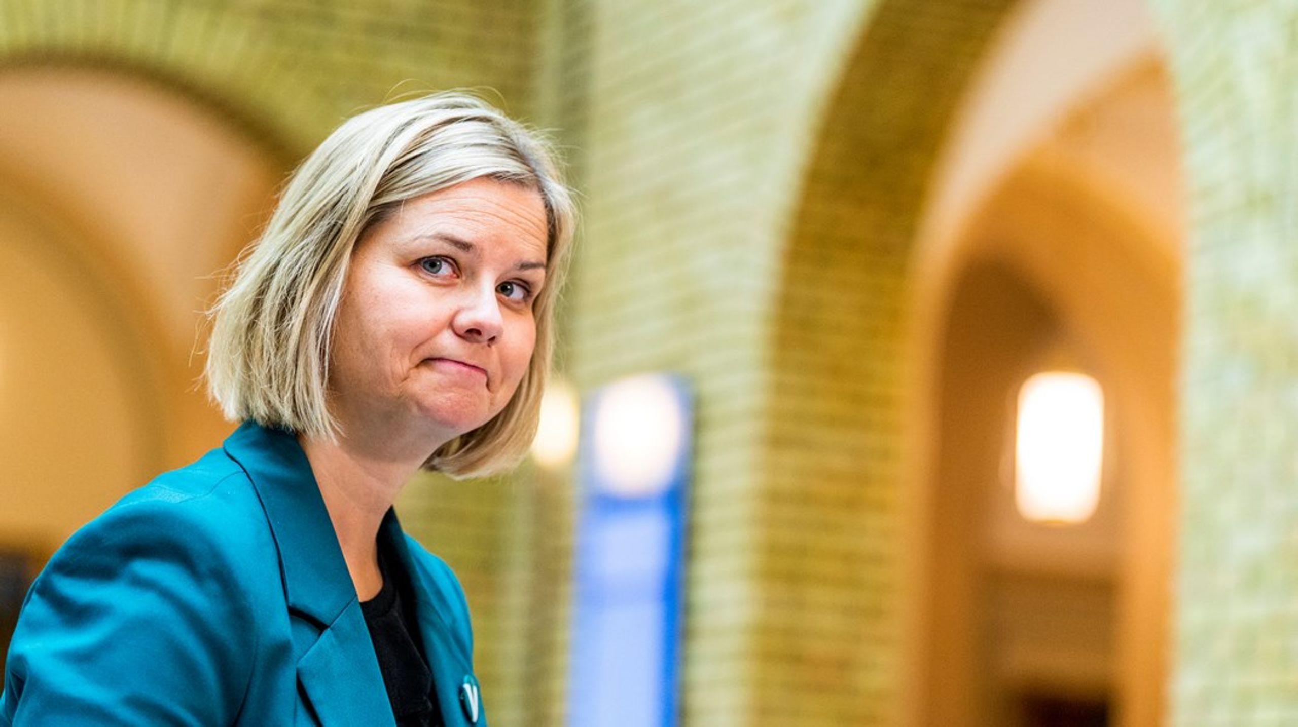 Guri Melby, leder i Venstre, har denne høsten etterlyst bedre fødselsomsorg uten selv å komme med forslag til økte ressurser i Venstres alternative statsbudsjett.