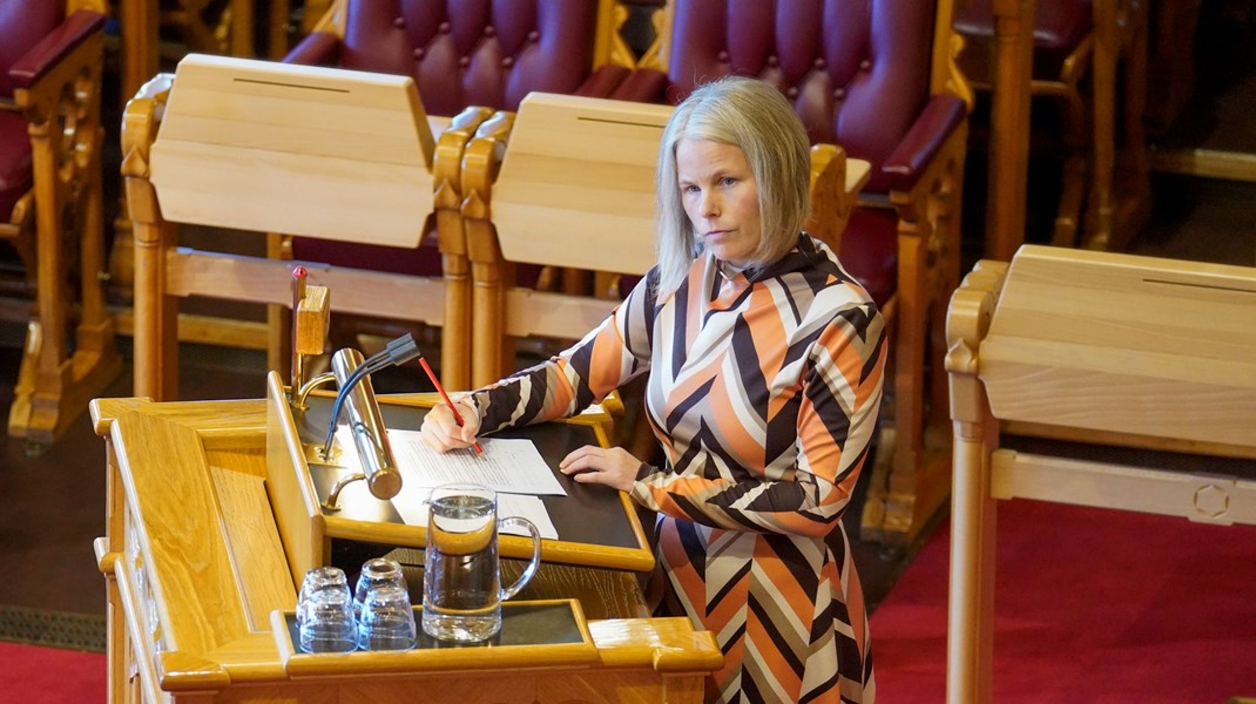 Kirsti Bergstø har vært nestleder i SV siden 2017. Nå stiller hun seg til disposisjon for å bli leder i partiet.&nbsp;