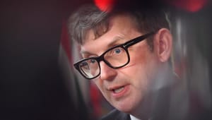 Dansk minister tar selvkritikk for kraftig etterslep i Forsvaret