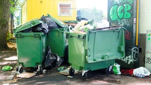 SV fremmet søppel-kjeft av regjeringens klimaavgift: Nå sender Stortinget avgiften tilbake til Vedum