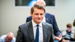 Kontrollsjef Peter Frølich: Avlyser høring dersom Mehl innrømmer ansvaret for NSM-skandalen